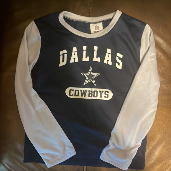 Dallas Cowboys Sweatshirt & Dallas Cowboys Pajama Set! - Picture 3 of 4